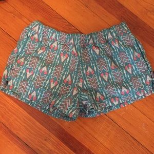 Patagonia Barely Baggies Small Shorts
